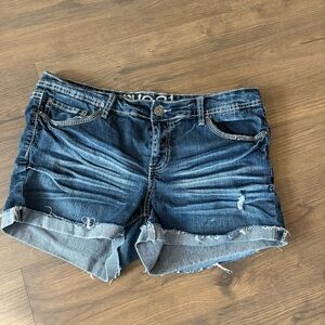 Rue21 Dark Blue Jean Shorts Low Rise Juniors Size 15/16